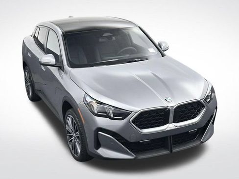 New 2026 BMW X2 xDrive28i w/ Technology Package AWD/4WD image 34