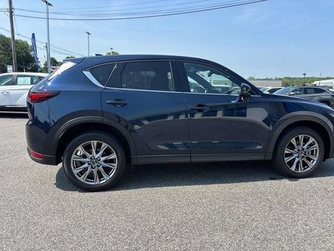 Used 2021 MAZDA CX-5 Signature AWD/4WD image 2