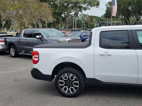 Used 2024 Ford Maverick Lariat image 14