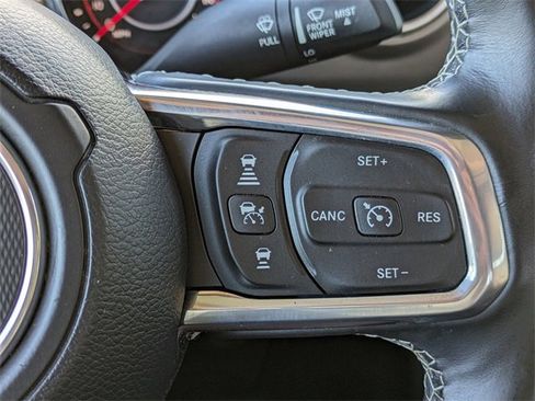 Used 2020 Jeep Gladiator Rubicon w/ Dual Top Group image 27