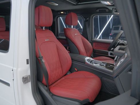 Used 2026 Mercedes-Benz G 63 AMG 4MATIC image 34