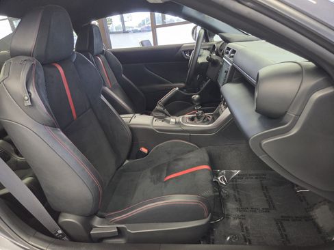 Used 2022 Subaru BRZ Limited RWD image 14