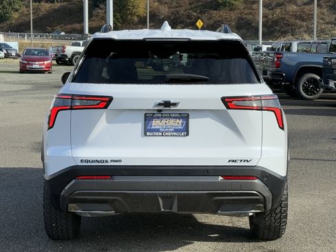 New 2026 Chevrolet Equinox ACTIV w/ Convenience Package III image 4