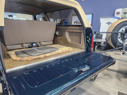 Used 1991 Ford Bronco AWD/4WD image 39