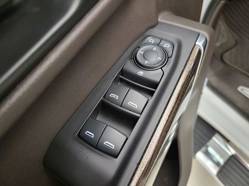 Used 2020 Chevrolet Silverado 1500 RST w/ Texas Edition image 34