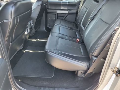 Used 2018 Ford F150 Lariat w/ Equipment Group 502A Luxury AWD/4WD image 12