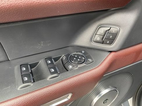 Used 2023 Ford Expedition Max Limited AWD/4WD image 19