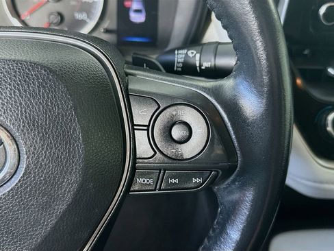 Used 2021 Toyota Corolla SE w/ SE Premium Package image 25
