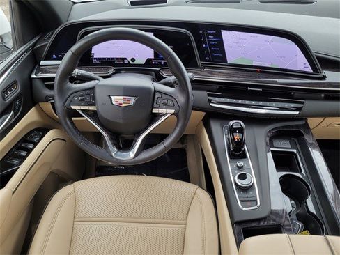 Certified 2022 Cadillac Escalade ESV Premium Luxury w/ LPO, Radiant Package image 12