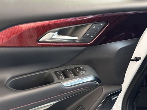 New 2026 Chevrolet Traverse RS w/ LPO, Floor Liner Package image 16