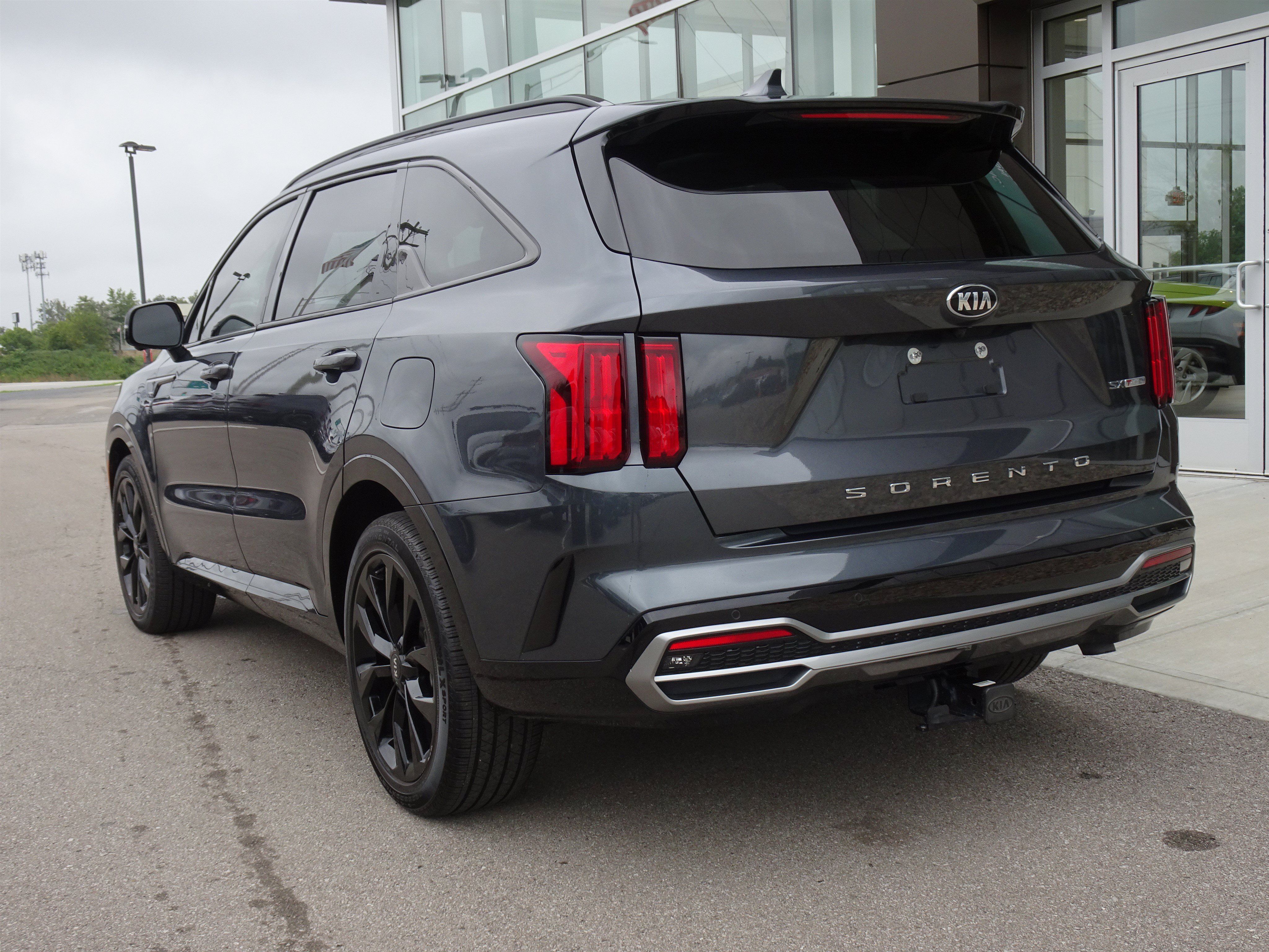 Used 2021 Kia Sorento SX FWD image 3