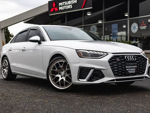 Used 2022 Audi S4 Premium image 1