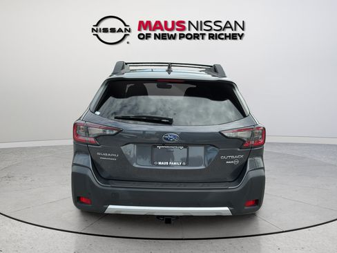 Used 2024 Subaru Outback Limited AWD/4WD image 8