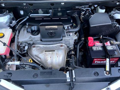 Used 2015 Toyota RAV4 Limited AWD/4WD image 31