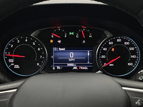 Used 2024 Chevrolet Equinox LT FWD image 21
