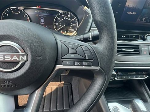 New 2025 Nissan Altima 2.5 SV w/ SV Special Edition Package image 27