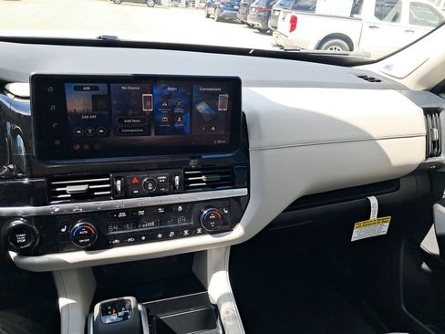 New 2026 Nissan Pathfinder SL w/ SL Premium Package AWD/4WD image 20