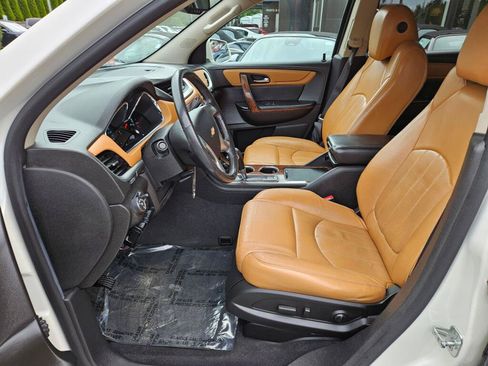 Used 2014 Chevrolet Traverse LTZ AWD/4WD image 17