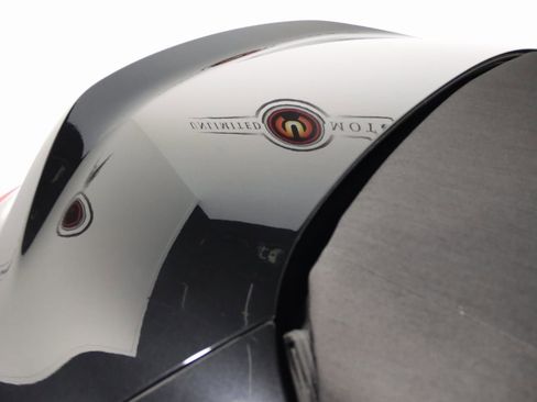 Used 2024 BMW Z4 M40i w/ Premium Package image 12