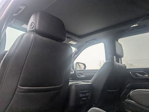 Used 2021 Chevrolet Tahoe Z71 w/ Luxury Package image 20