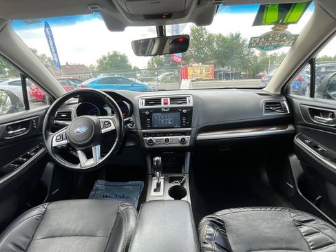 Used 2017 Subaru Outback 2.5i Limited AWD/4WD image 17