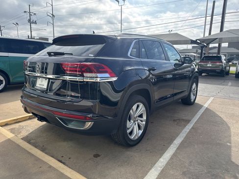 Certified 2020 Volkswagen Atlas Cross Sport SEL w/ Cross Sport MDO Package image 5