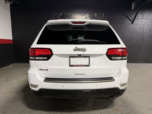 Used 2016 Jeep Grand Cherokee Limited 75th Anniversary image 4