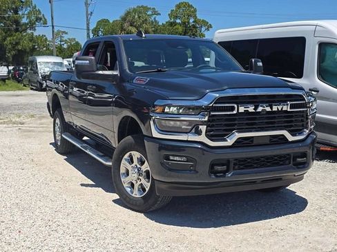 Used 2026 RAM 2500 Big Horn AWD/4WD image 1