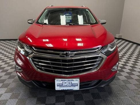 Used 2019 Chevrolet Equinox Premier FWD image 4