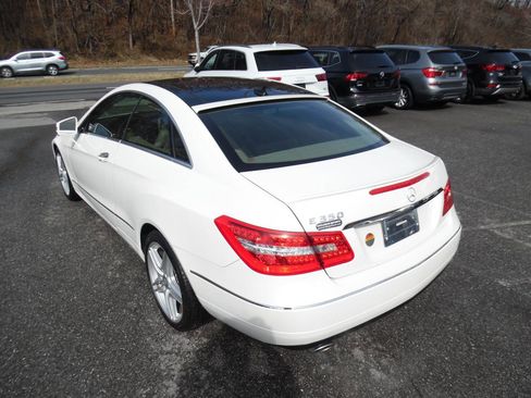 Used 2013 Mercedes-Benz E 350 Coupe w/ Premium 2 Pkg image 3