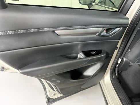 Used 2025 MAZDA CX-5 AWD 2.5 S w/ Select Package image 26