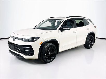 New 2026 Volkswagen Tiguan SE R-Line