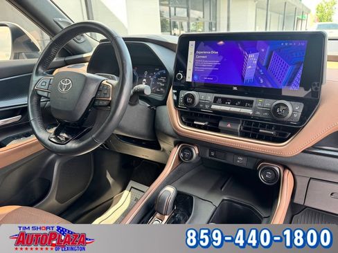 Used 2024 Toyota Grand Highlander AWD Hybrid image 51