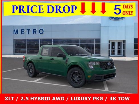 New 2025 Ford Maverick XLT w/ Equipment Group 301A image 1