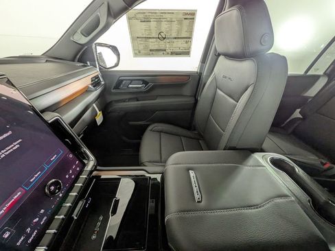 New 2026 GMC Yukon XL Denali w/ Sun & Power Step Package image 29