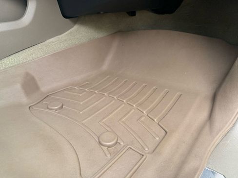 Used 2016 GMC Yukon SLT image 45