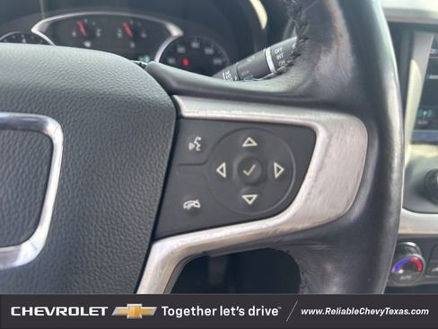 Used 2019 GMC Acadia SLT image 30
