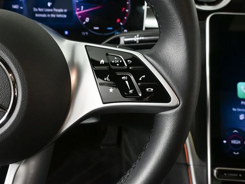 Used 2025 Mercedes-Benz C 300 Sedan image 11