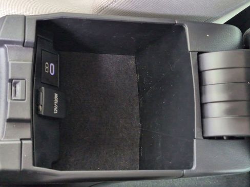 Used 2025 Toyota Corolla LE w/ LE Premium Package FWD image 24