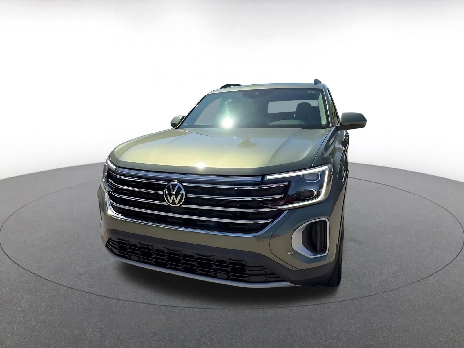 Used 2026 Volkswagen Atlas SE FWD image 6