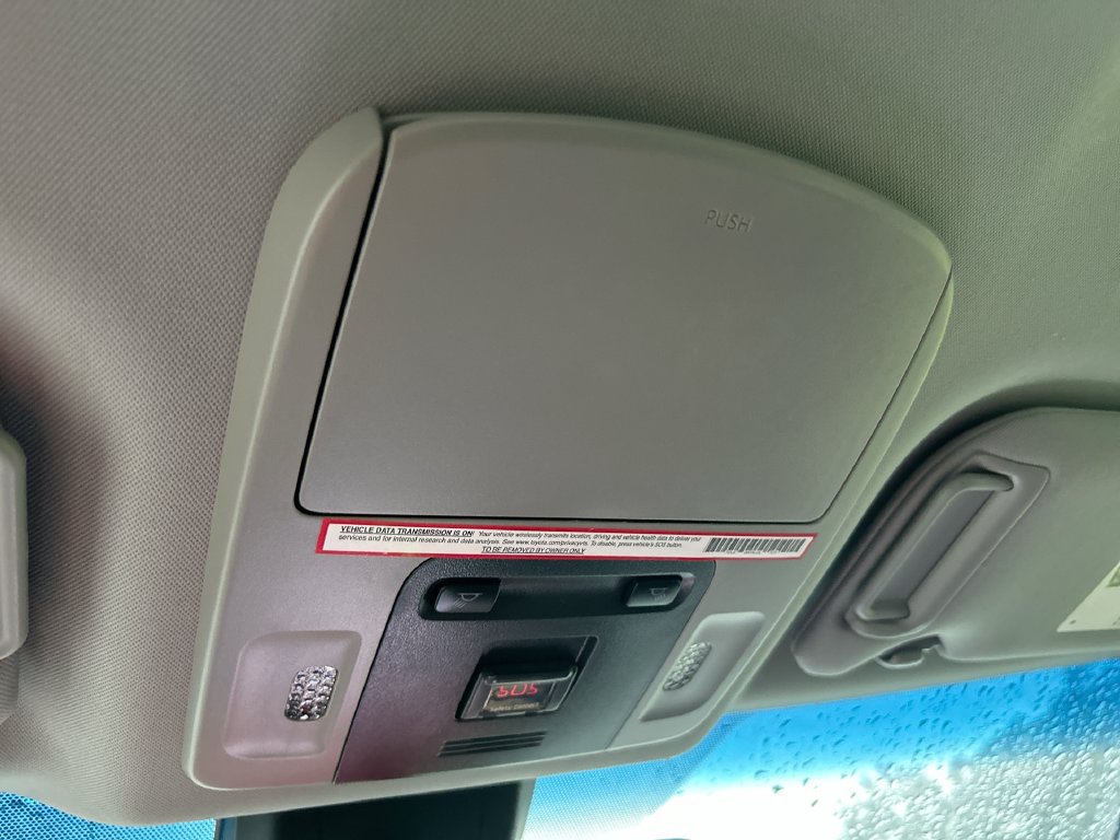 Used 2019 Toyota Camry SE FWD image 26