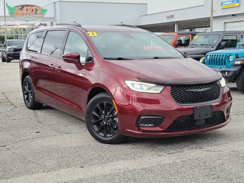 Used 2021 Chrysler Pacifica Touring-L w/ Premium & Safety Sphere Group FWD image 1