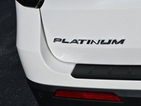 Used 2025 Ford Explorer Platinum w/ Ultimate Package AWD/4WD image 29