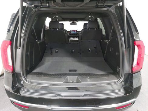 Used 2023 GMC Yukon SLT image 14