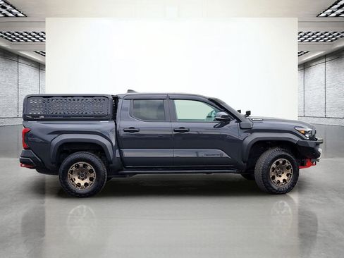 Used 2024 Toyota Tacoma 4x4 Double Cab Hybrid image 6