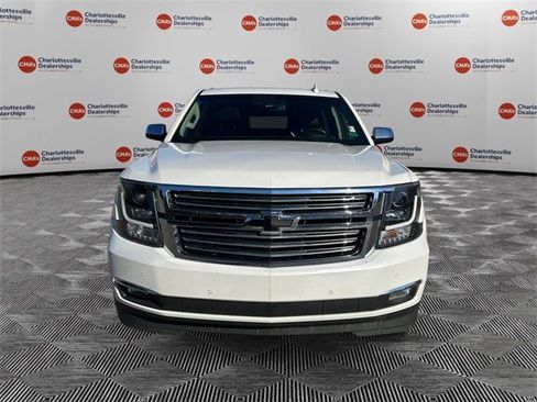 Used 2017 Chevrolet Suburban Premier image 8