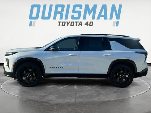 Used 2025 Chevrolet Traverse RS w/ LPO, Floor Liner Package image 3