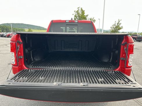 Used 2021 RAM 1500 Big Horn AWD/4WD image 9