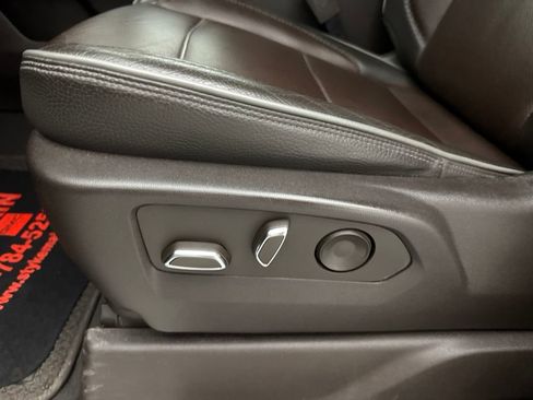 Used 2022 GMC Sierra 1500 Denali w/ Technology Package AWD/4WD image 21