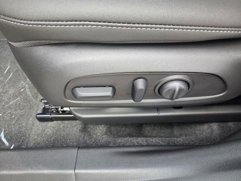 New 2026 Buick Envista Sport Touring w/ Convenience I Package FWD image 4